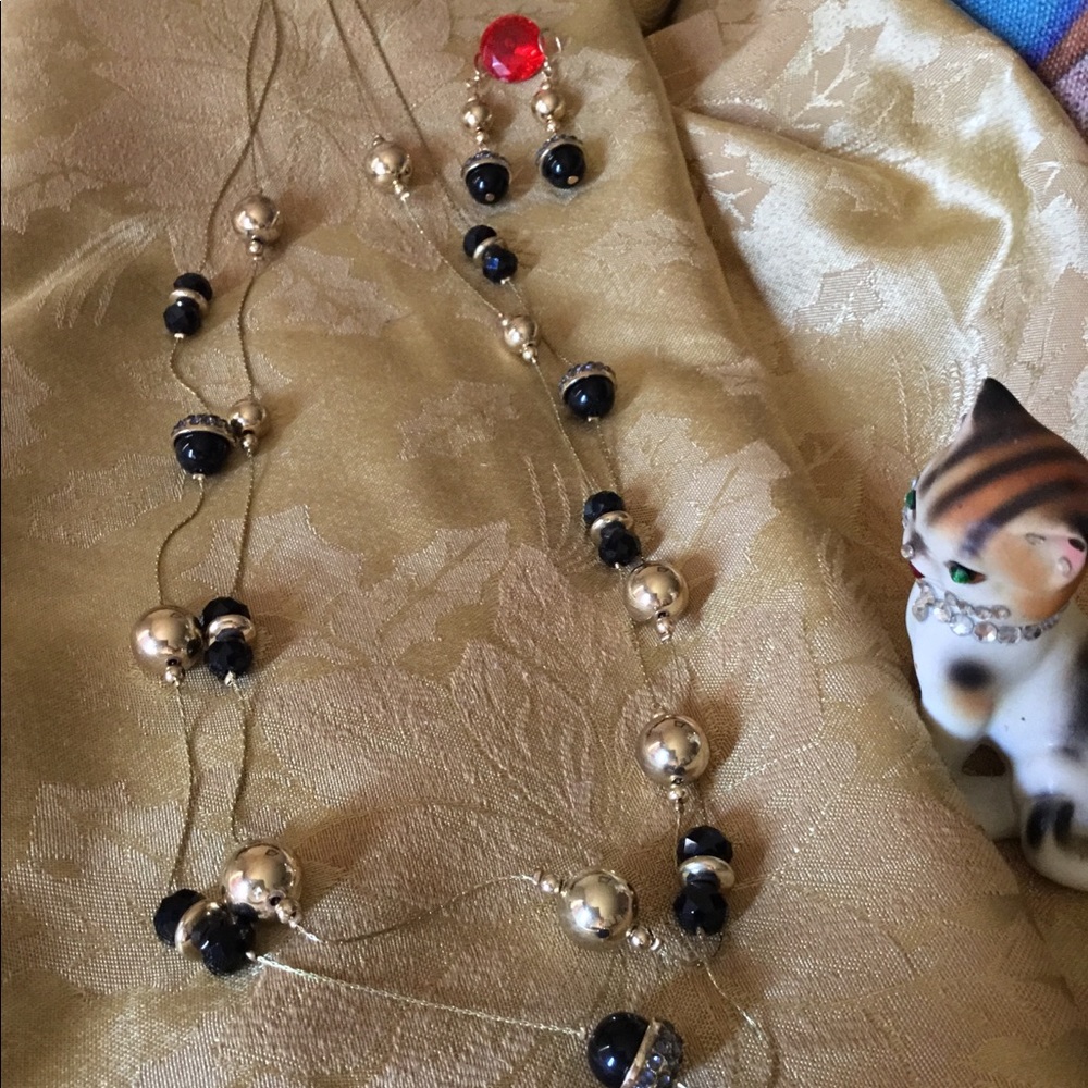 Deal! 🦋BEAUTIFUL Necklace & Earrings✨Jewelry Set